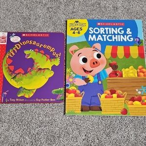 🟠E6🔹️Scholastic Dinosaur and Sorting Book - Purple and Multicolor